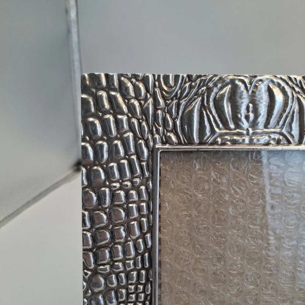 Nicole Miller Home Silver Crocodile Reptile Embossed 4x6 Picture Frame Metal